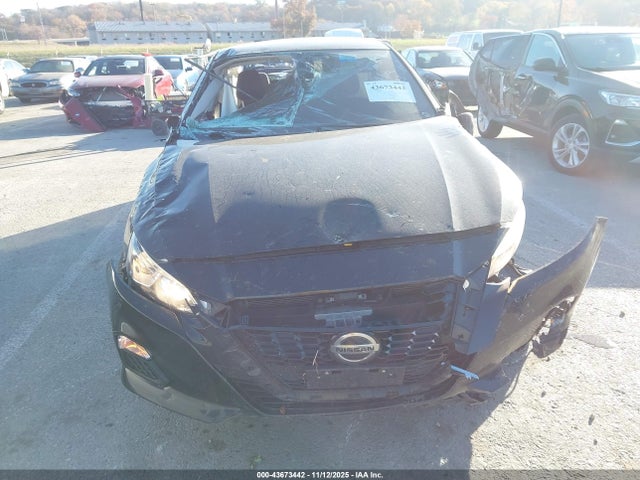 Nissan Altima S Fwd