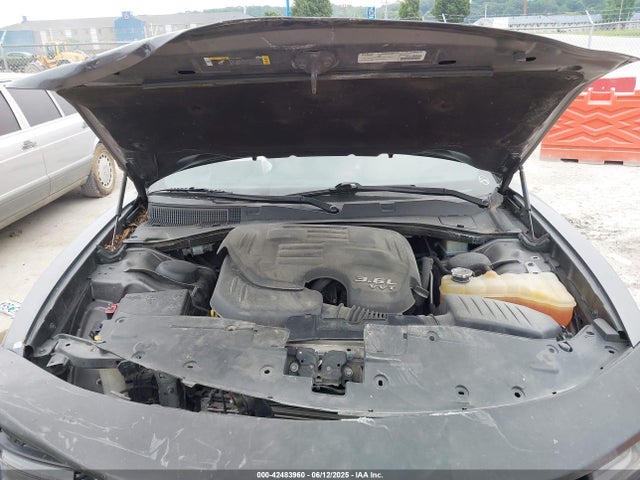 Dodge Charger Sxt Rwd