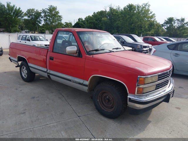 Salvage Chevrolet Gmt Image