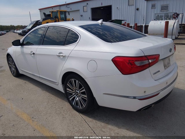 Kia Cadenza Premium