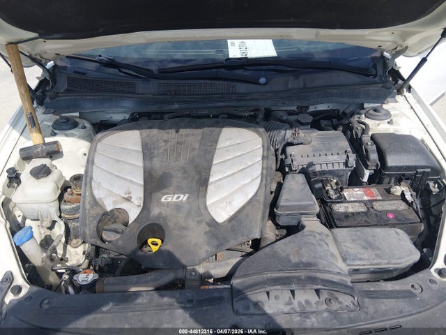 Kia Cadenza Premium