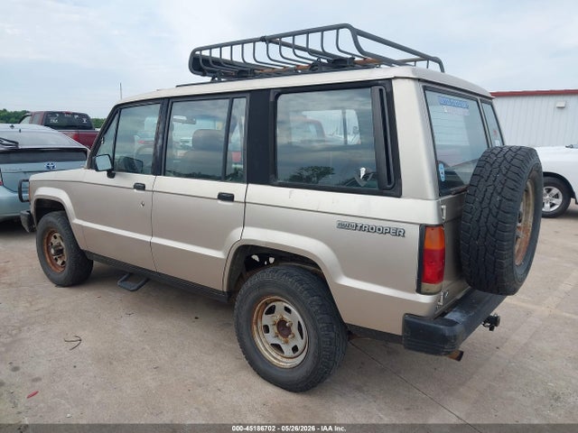Isuzu Trooper