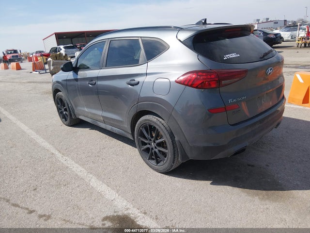Hyundai TUCSON Night