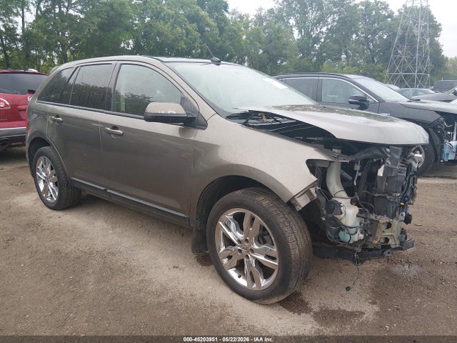Salvage Ford Edge Image