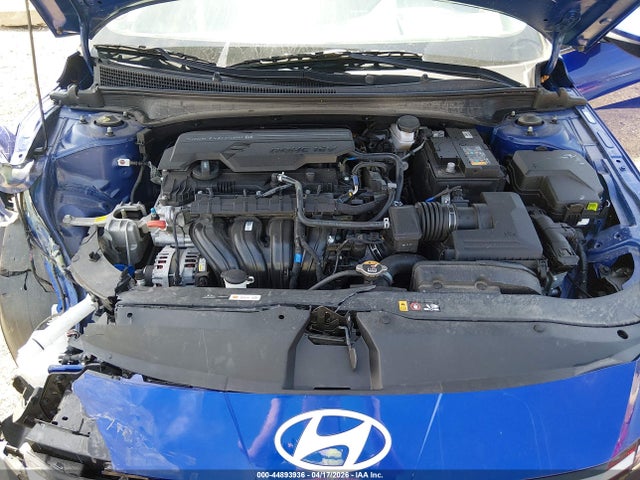 Hyundai ELANTRA Sel