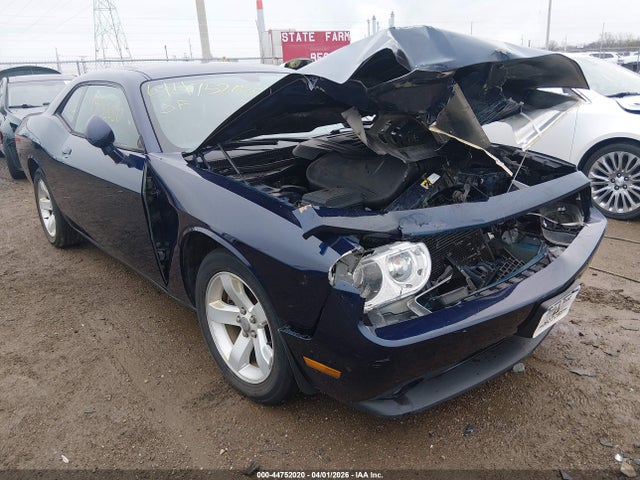 Salvage Dodge Challenger Image