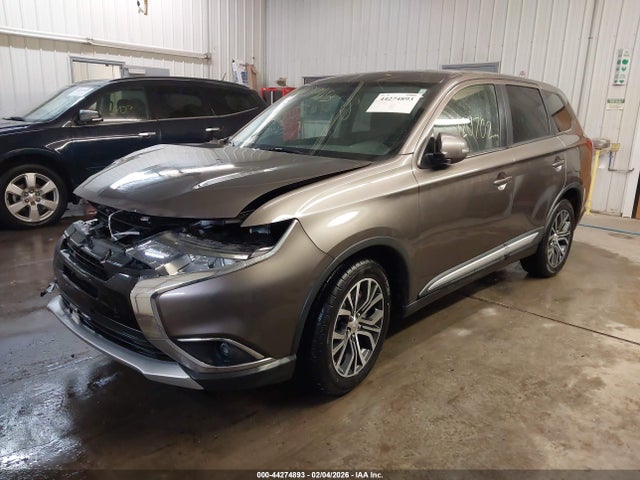 Mitsubishi Outlander Se