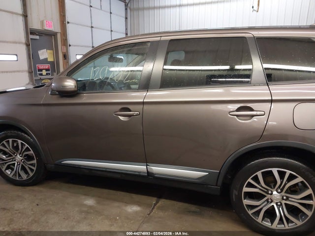 Mitsubishi Outlander Se