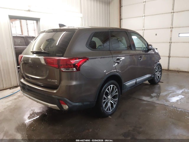 Mitsubishi Outlander Se