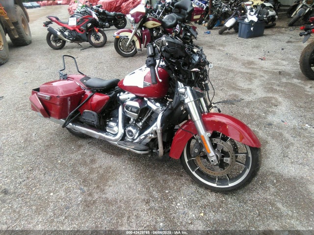 Salvage Harley-Davidson Flhx Image