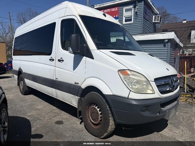 Salvage Mercedes-Benz Sprinter 2500 Image