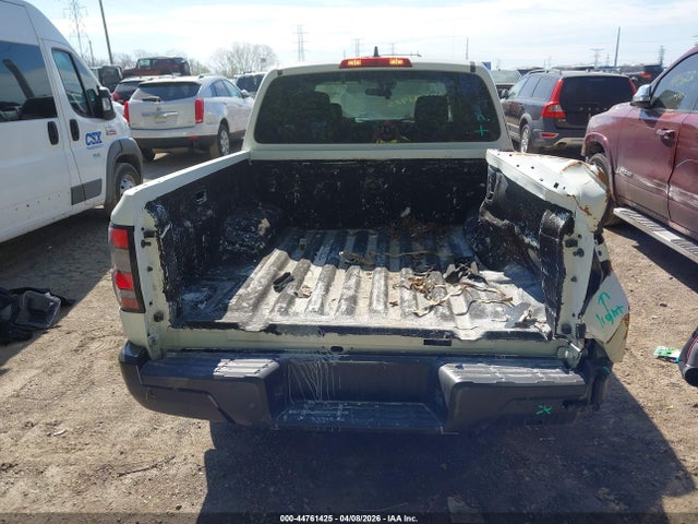 Nissan Frontier S 4x4