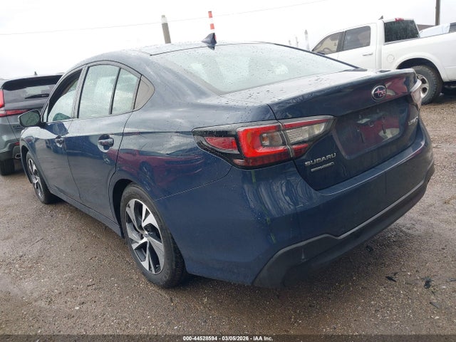 Subaru Legacy Premium