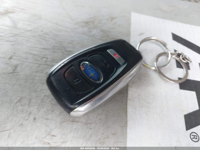 Subaru Legacy Premium