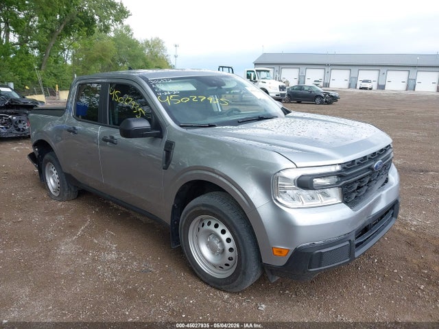 Salvage Ford Maverick Image