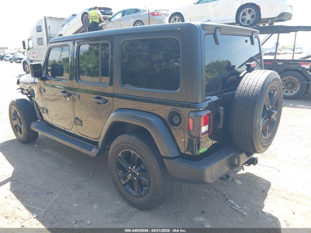 Jeep Wrangler 4-door Sport Altitude 4x4