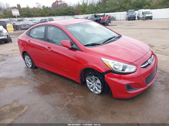 Salvage Hyundai ACCENT Image