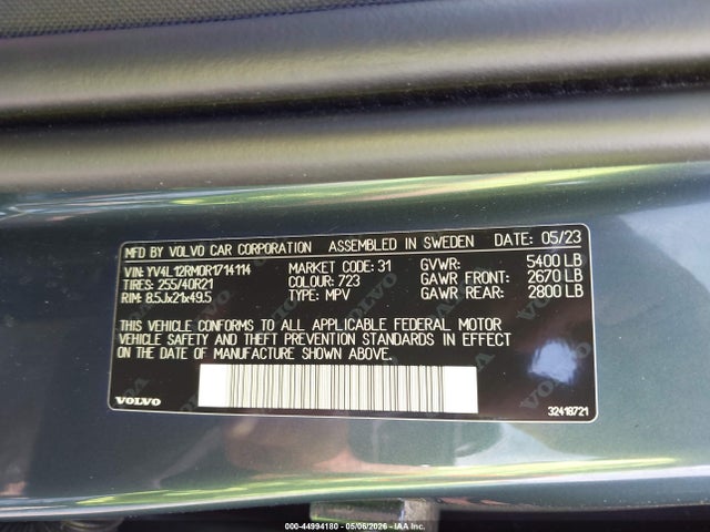 Volvo XC60 B5 Ultimate Dark Theme