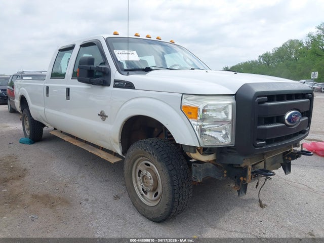Salvage Ford F-350 Image