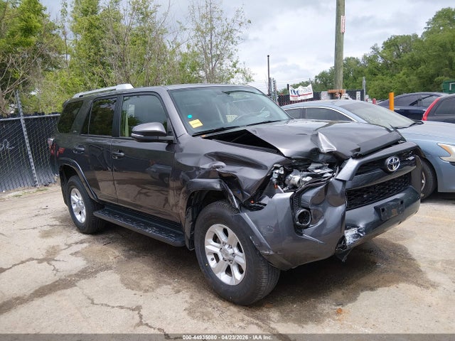 Salvage Toyota 4Runner Image