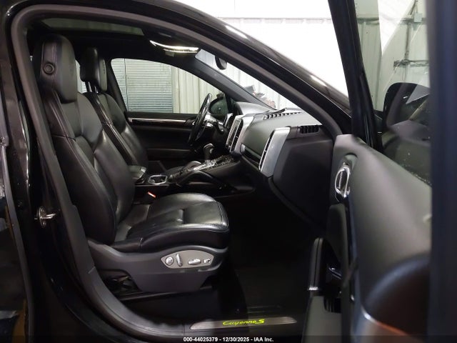 Porsche Cayenne E-hybrid S Platinum Edition