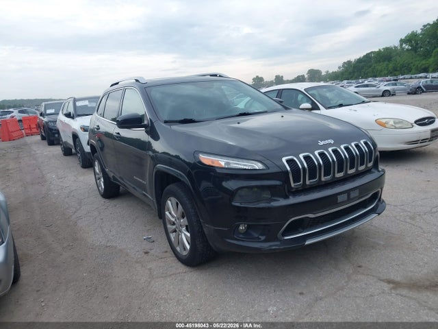 Salvage Jeep Cherokee Image