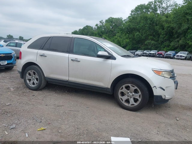 Salvage Ford Edge Image