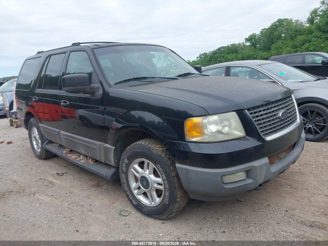 Salvage Ford Expedition Image