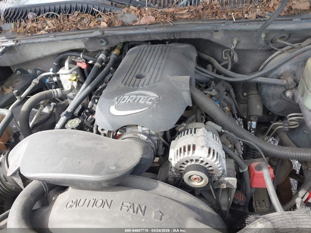 Chevrolet Suburban 1500 Ls