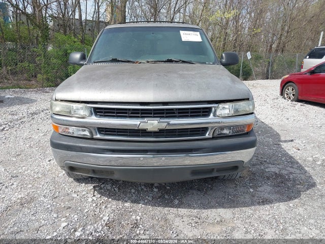 Chevrolet Suburban 1500 Ls