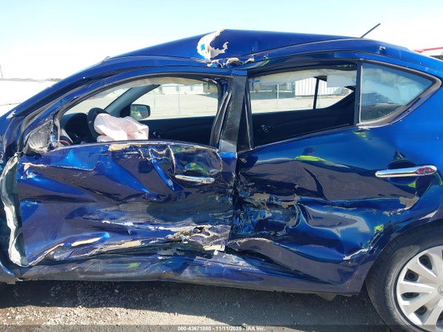 Nissan Versa 1.6 Sv