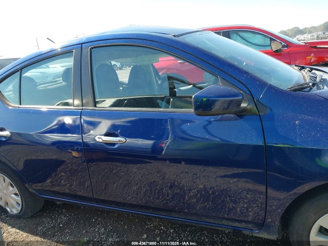 Nissan Versa 1.6 Sv