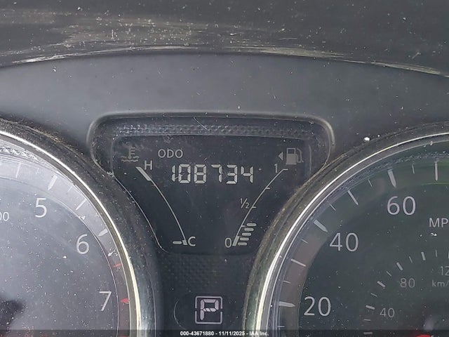 Nissan Versa 1.6 Sv