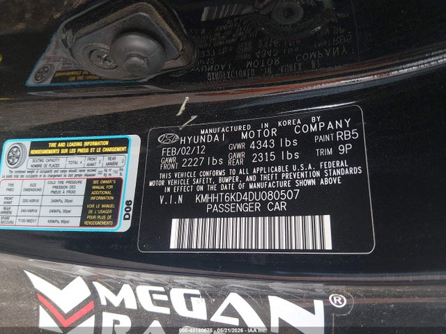 Hyundai Genesis 2.0t Premium