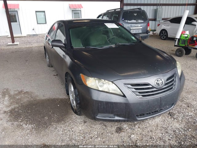Salvage Toyota Camry Image