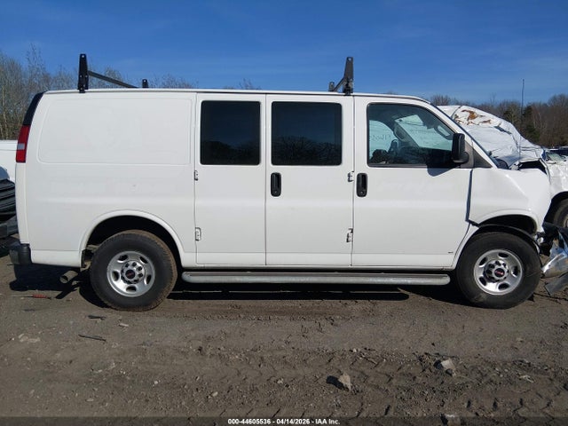 GMC Savana Work Van