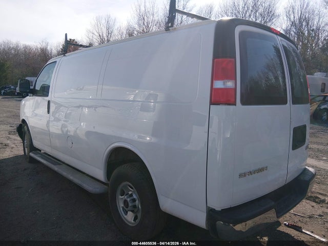 GMC Savana Work Van