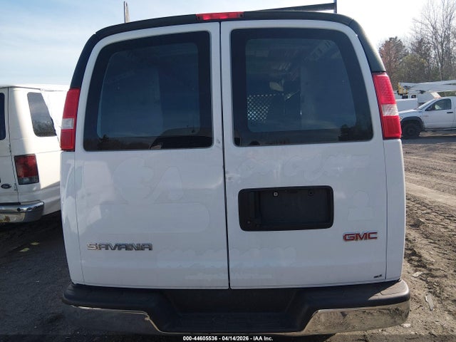 GMC Savana Work Van