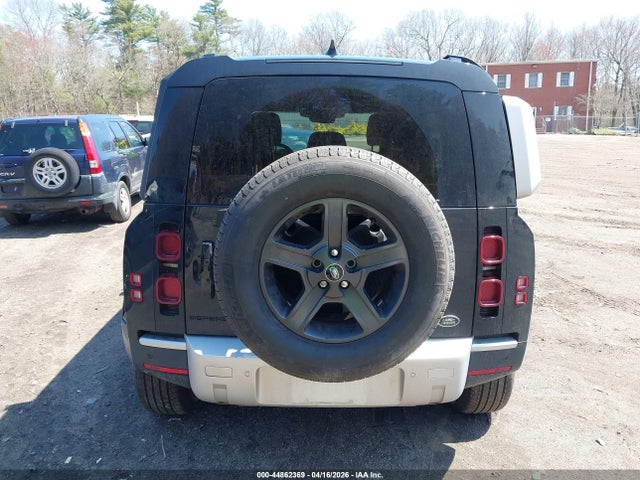 Land Rover Defender 110 S