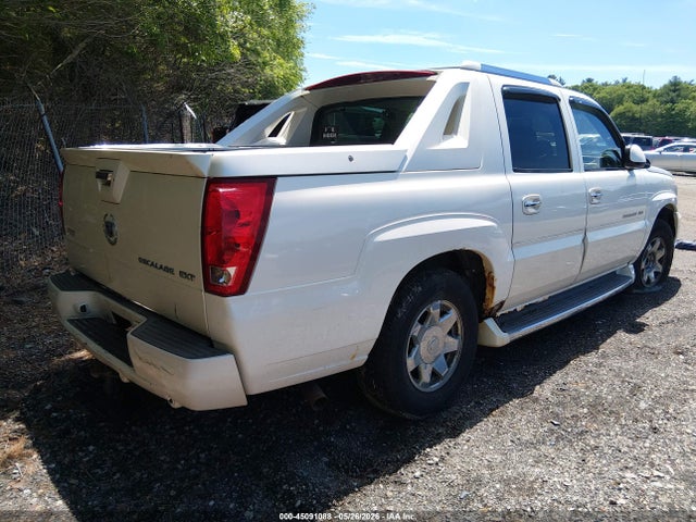 Cadillac Escalade Standard