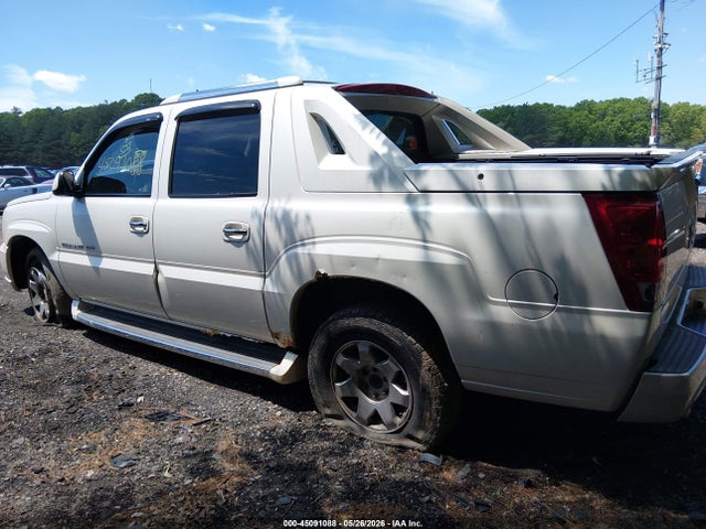Cadillac Escalade Standard