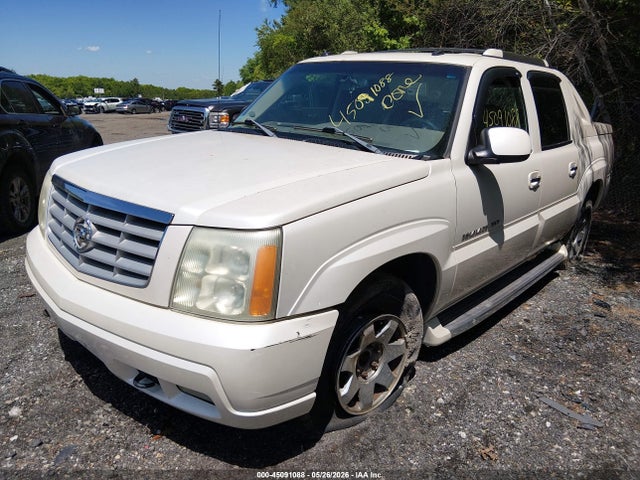 Cadillac Escalade Standard