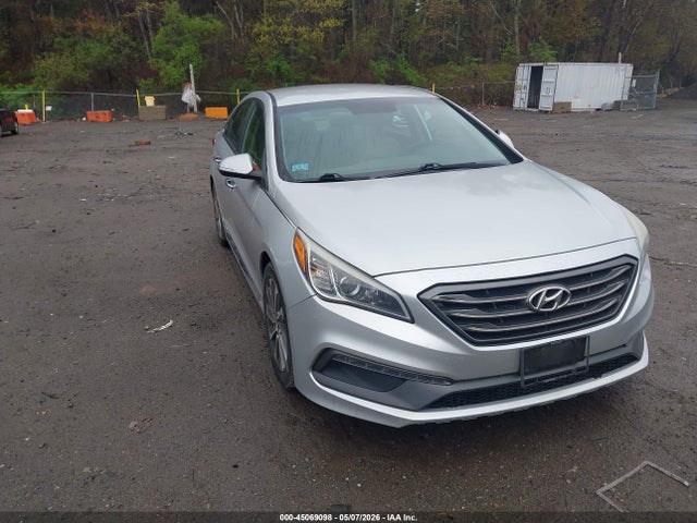Salvage Hyundai SONATA Image