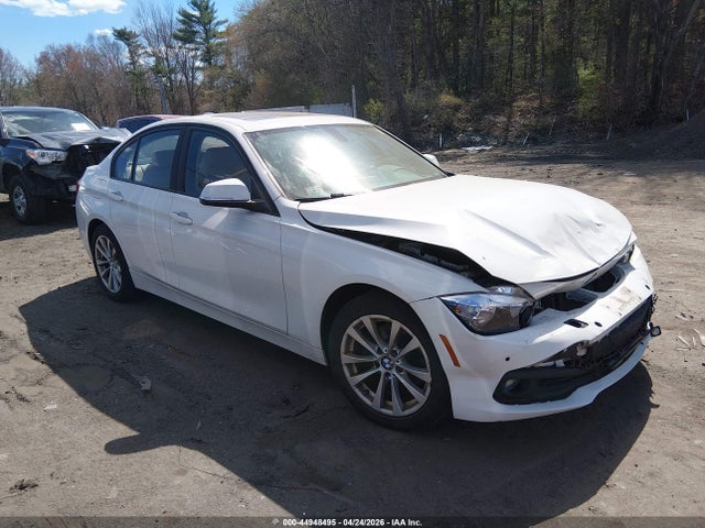 Salvage BMW 3 Series Image