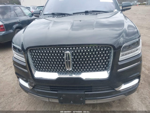 Lincoln Navigator Reserve L