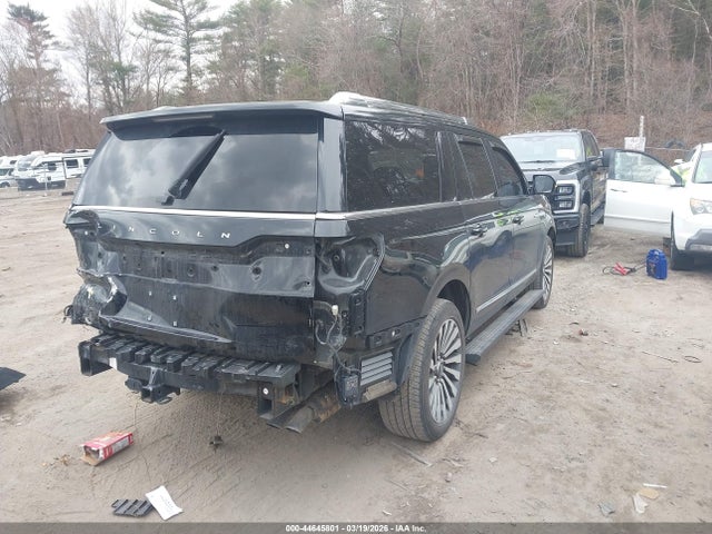 Lincoln Navigator Reserve L