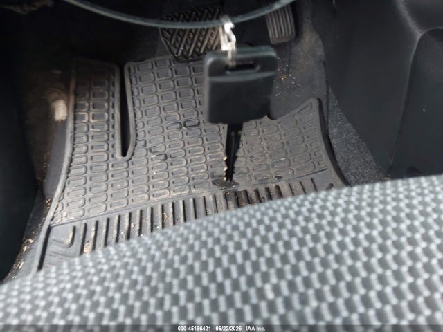 Nissan Versa 1.6 Sv