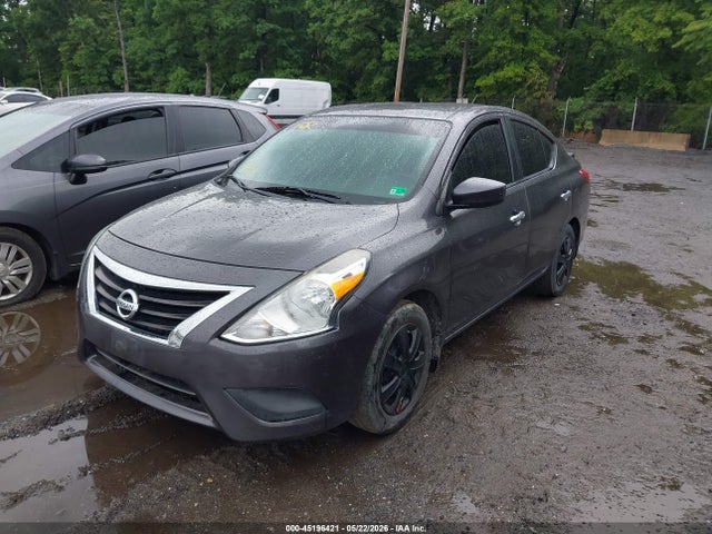 Nissan Versa 1.6 Sv
