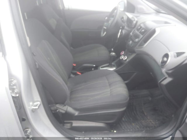 Chevrolet Sonic Lt Auto