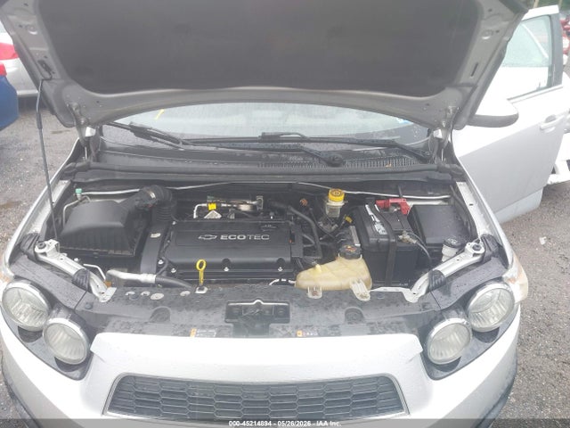 Chevrolet Sonic Lt Auto